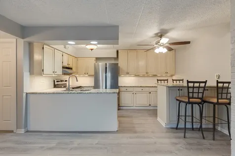 433 Cavalier Court West Dundee IL 60118