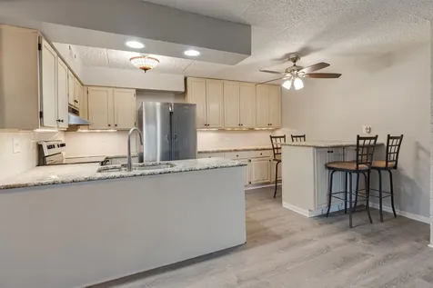 433 Cavalier Court West Dundee IL 60118