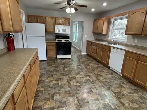 359 West Orleans Street Paxton IL 60957