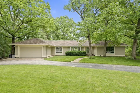 1355 Woodland Lane Riverwoods IL 60015