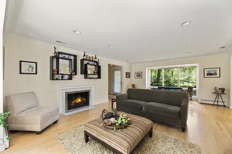 1355 Woodland Lane Riverwoods IL 60015