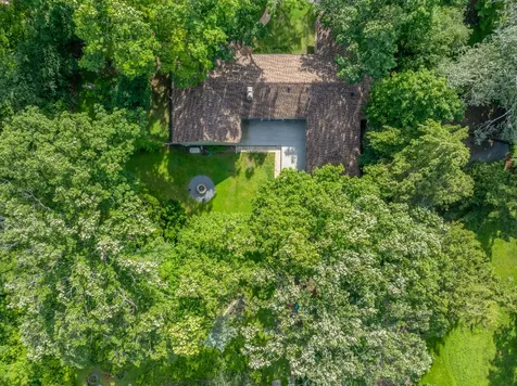 1355 Woodland Lane Riverwoods IL 60015
