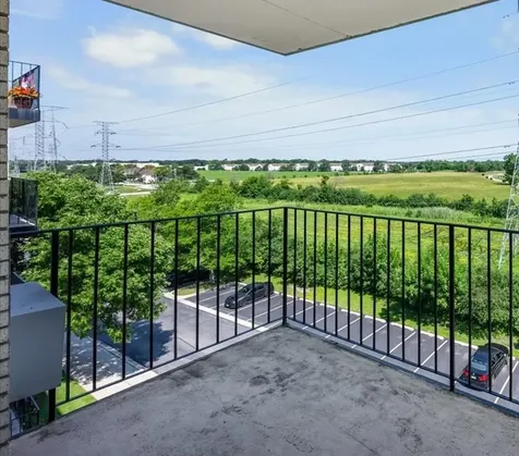 9078 Heathwood Drive Niles IL 60714