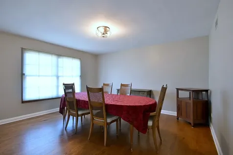 575 Montego Drive Elk Grove Village IL 60007