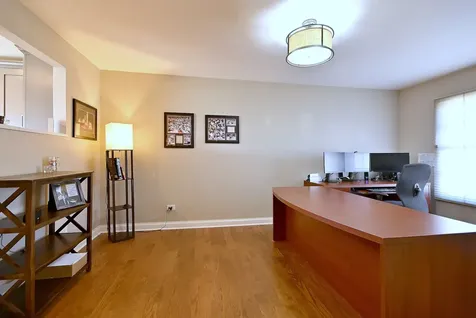 575 Montego Drive Elk Grove Village IL 60007