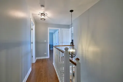 575 Montego Drive Elk Grove Village IL 60007