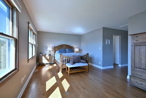 575 Montego Drive Elk Grove Village IL 60007
