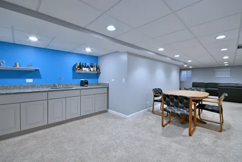 575 Montego Drive Elk Grove Village IL 60007