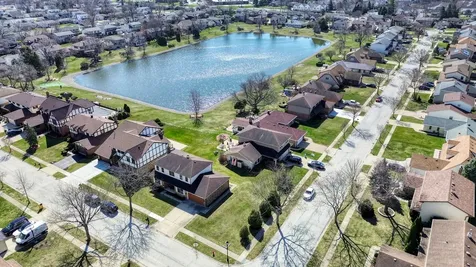 575 Montego Drive Elk Grove Village IL 60007