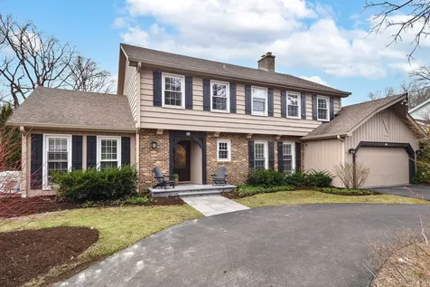 90 Linden Avenue Glencoe IL 60022
