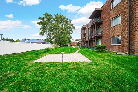 903 Elder Road Homewood IL 60430