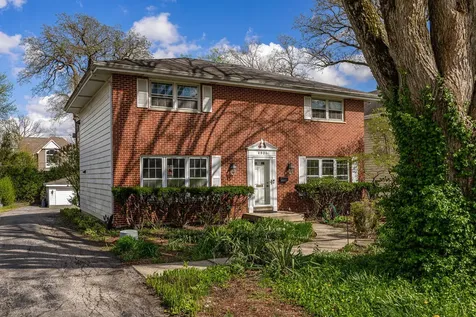 4821 Wallbank Avenue Downers Grove IL 60515