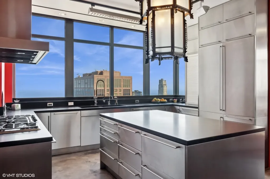 800 North Michigan Avenue Chicago IL 60611