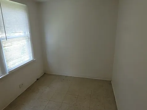 11720 South Wentworth Avenue Chicago IL 60628
