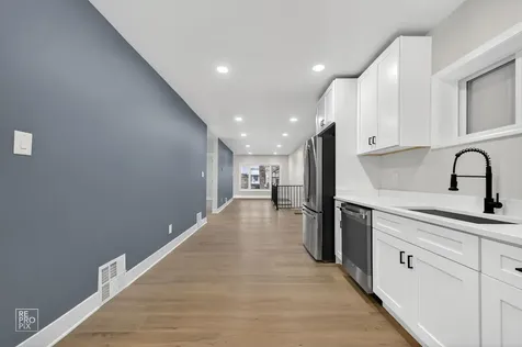 8420 South Carpenter Street Chicago IL 60620