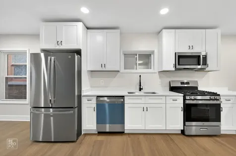 8420 South Carpenter Street Chicago IL 60620