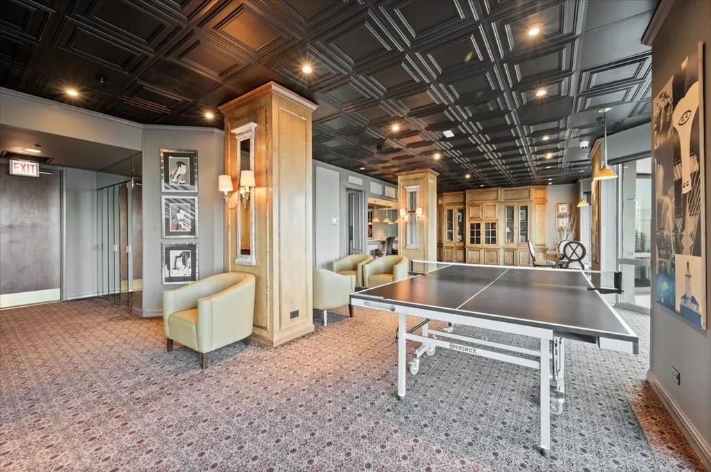 195 North Harbor Drive Chicago IL 60601