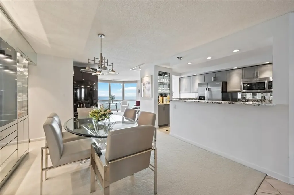 195 North Harbor Drive Chicago IL 60601