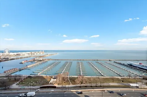 195 North Harbor Drive Chicago IL 60601