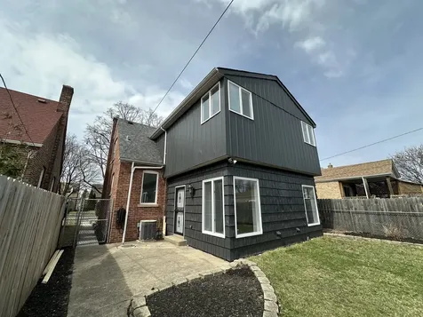 1621 North 73rd Court Elmwood Park IL 60707