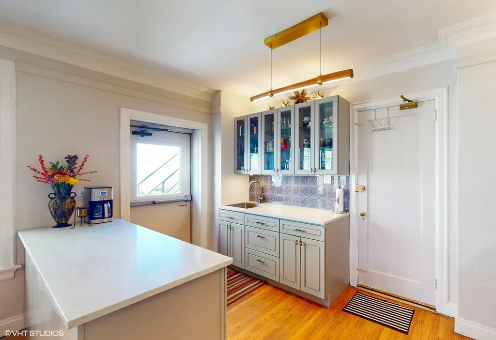 5000 North Marine Drive Chicago IL 60640