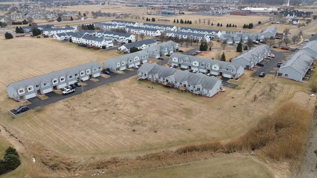 Lots 16,17,18 Waters Edge Drive Minooka IL 60447