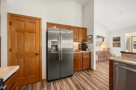 2105 Waterbury Lane W Sycamore IL 60178