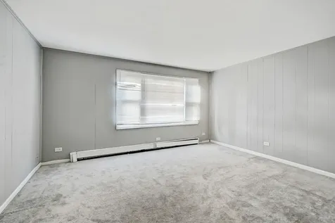1112 Adams Avenue Wauconda IL 60084