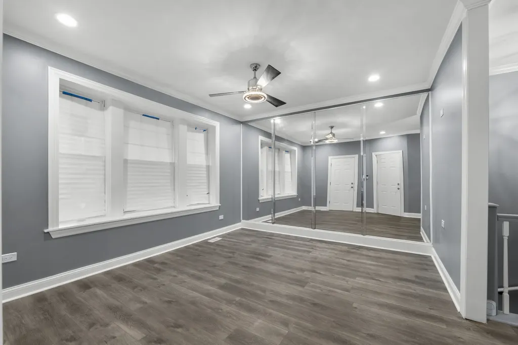7823 South Morgan Street Chicago IL 60620