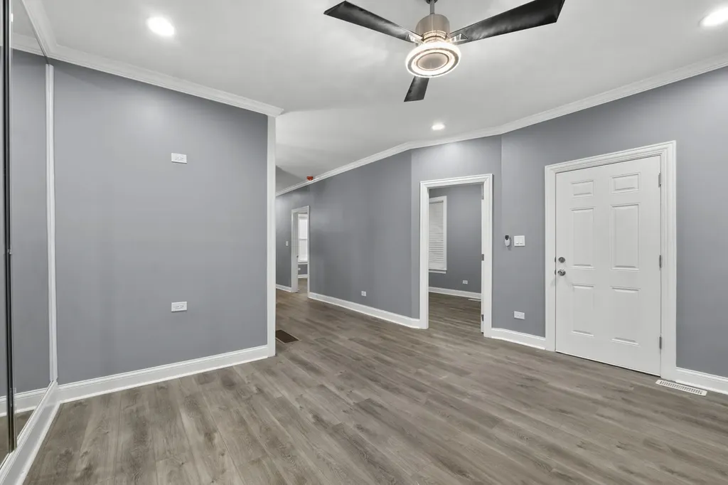 7823 South Morgan Street Chicago IL 60620