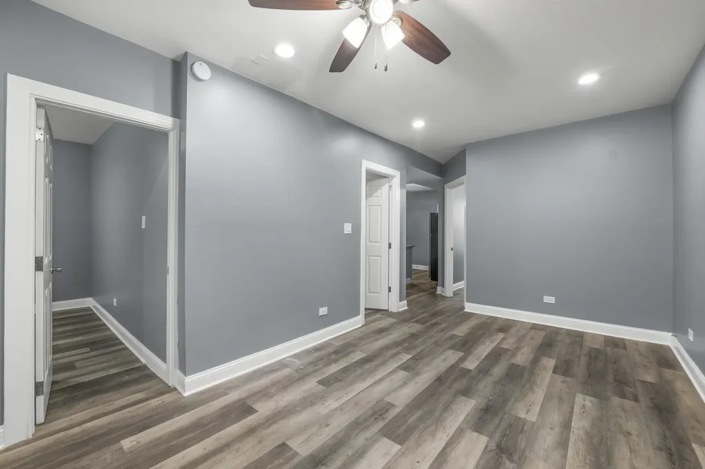 7823 South Morgan Street Chicago IL 60620