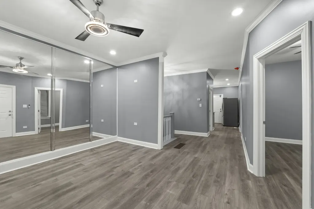 7823 South Morgan Street Chicago IL 60620