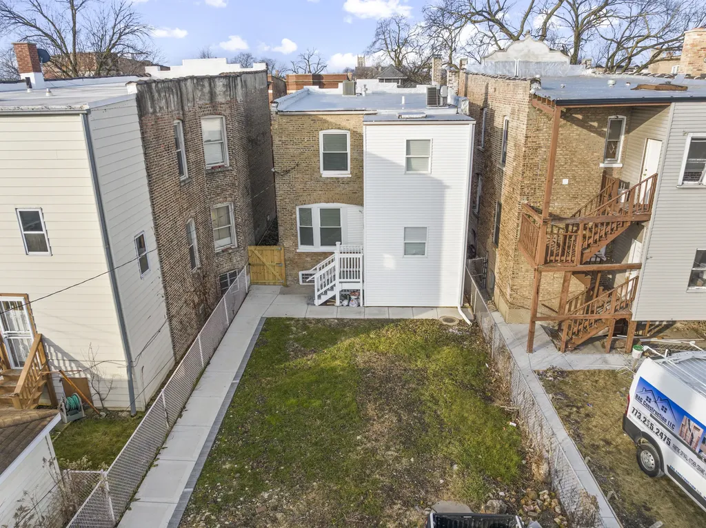 7823 South Morgan Street Chicago IL 60620