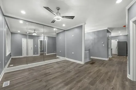 7823 South Morgan Street Chicago IL 60620
