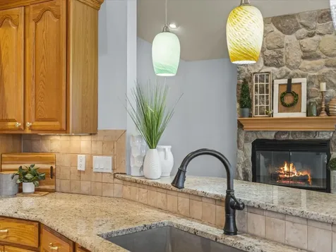 870 Breckenboro Road Davis IL 61019