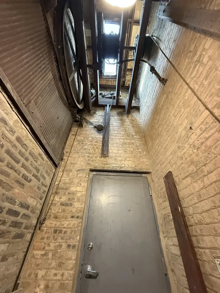4606 South Ashland Avenue Chicago IL 60609