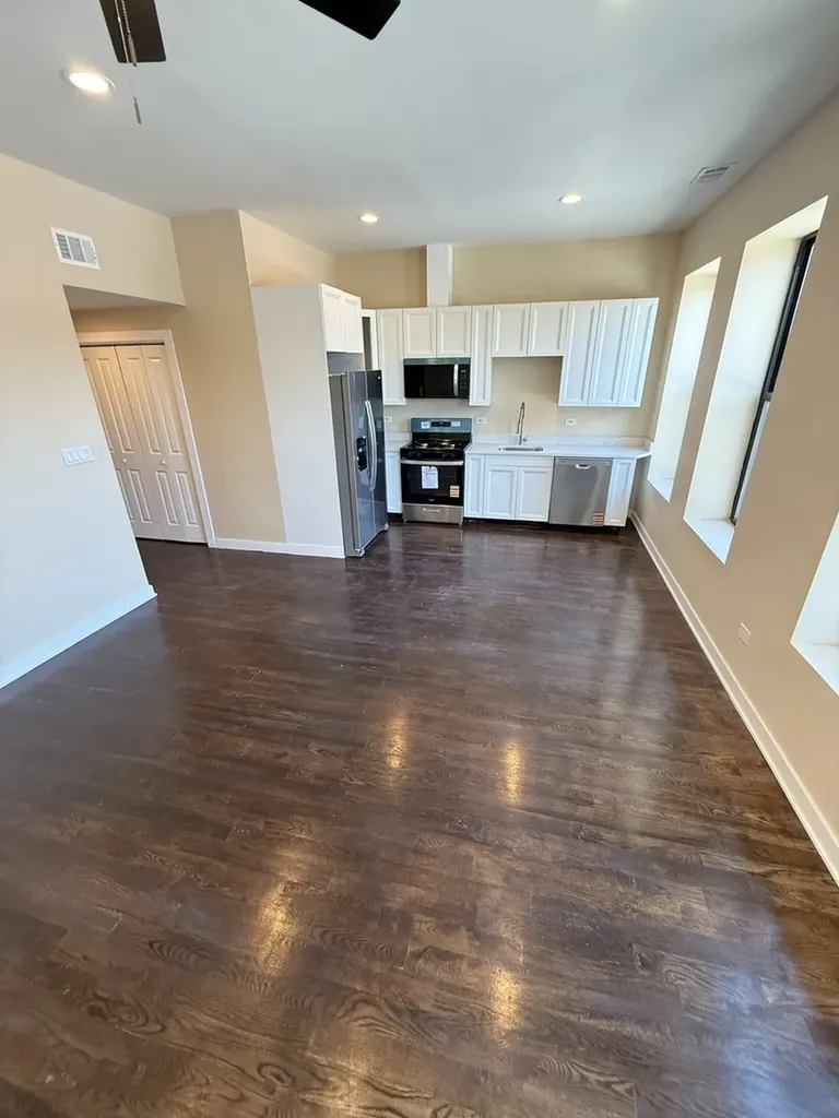 4606 South Ashland Avenue Chicago IL 60609