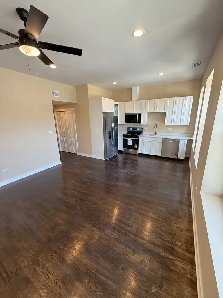 4606 South Ashland Avenue Chicago IL 60609