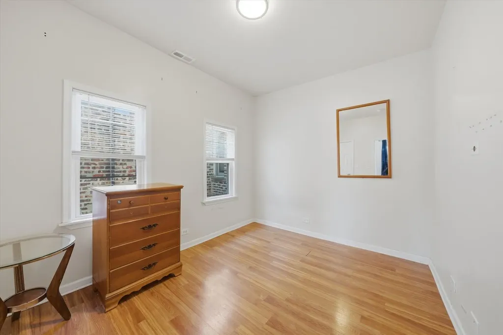 1812 South Hamlin Avenue Chicago IL 60623