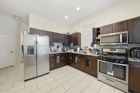 1812 South Hamlin Avenue Chicago IL 60623