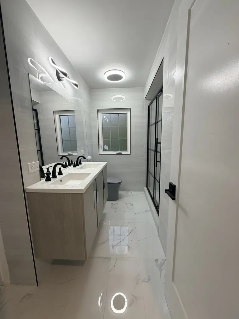 3024 West Fargo Avenue Chicago IL 60645