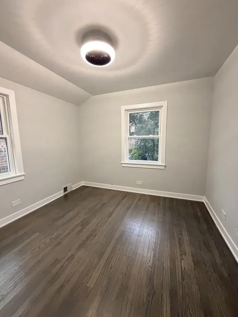 3024 West Fargo Avenue Chicago IL 60645