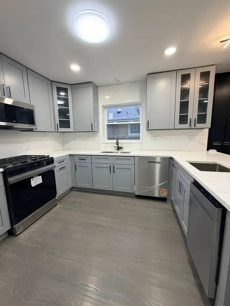3024 West Fargo Avenue Chicago IL 60645