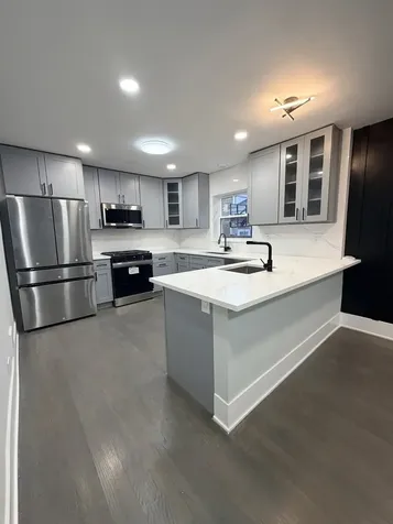 3024 West Fargo Avenue Chicago IL 60645