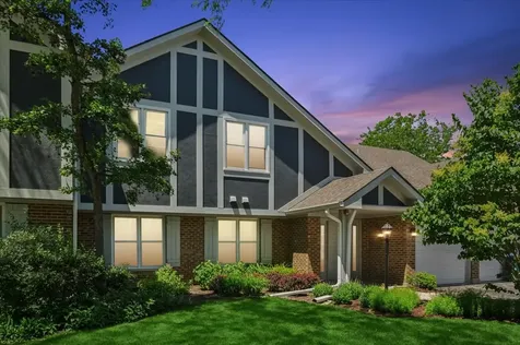 166 Hemingway Court Vernon Hills IL 60061