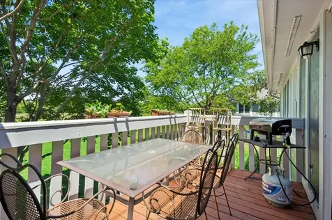 166 Hemingway Court Vernon Hills IL 60061