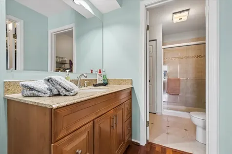 166 Hemingway Court Vernon Hills IL 60061