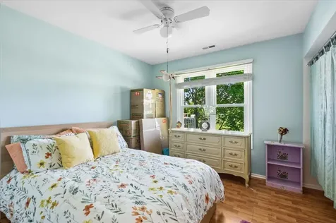 166 Hemingway Court Vernon Hills IL 60061