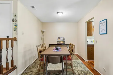 166 Hemingway Court Vernon Hills IL 60061