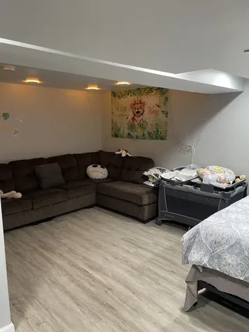 553 Alton Court Carol Stream IL 60188